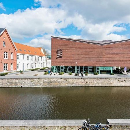 Charming Place Along The Canals In Bruges Apartment Exterior photo