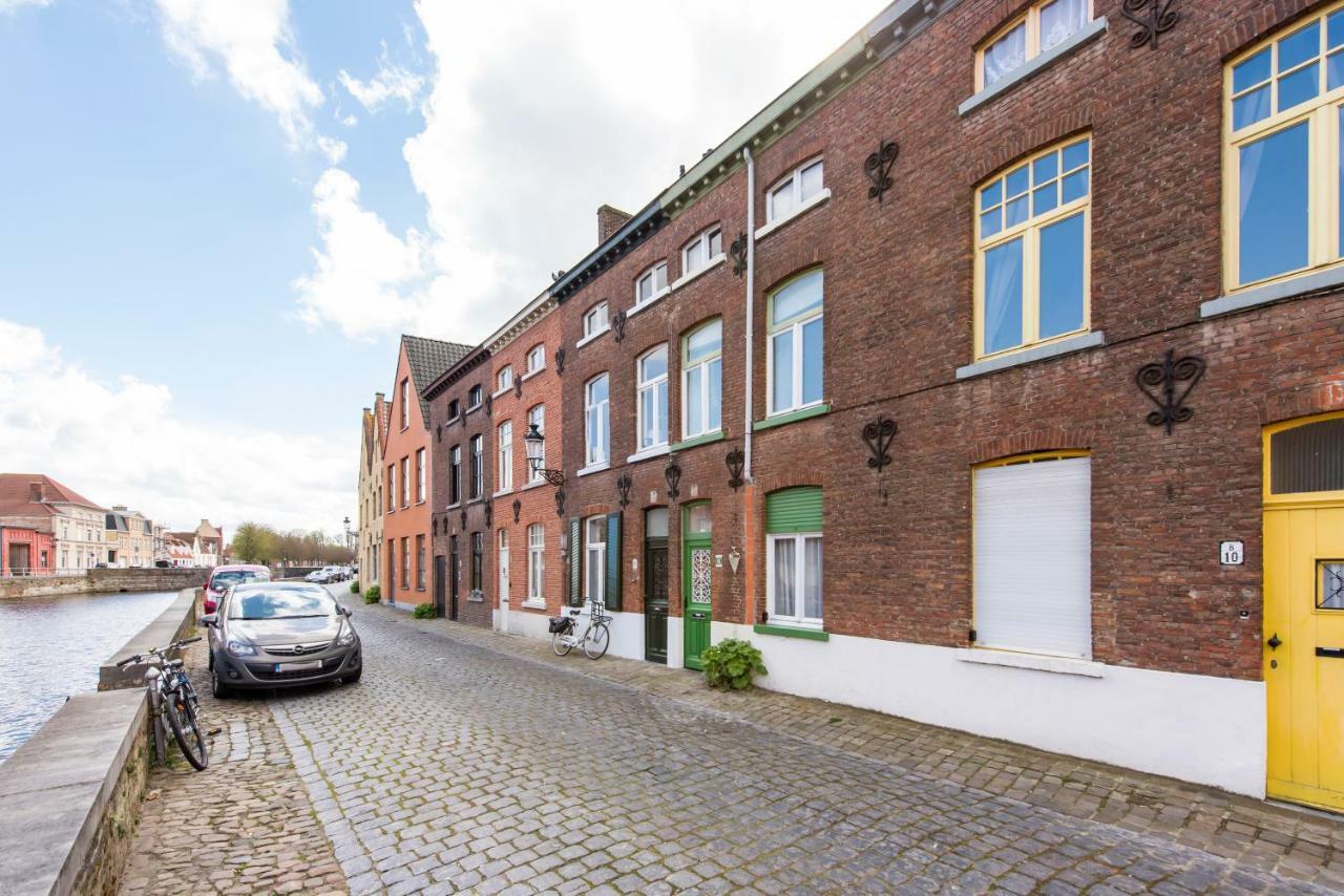 Charming Place Along The Canals In Bruges Apartment Exterior photo